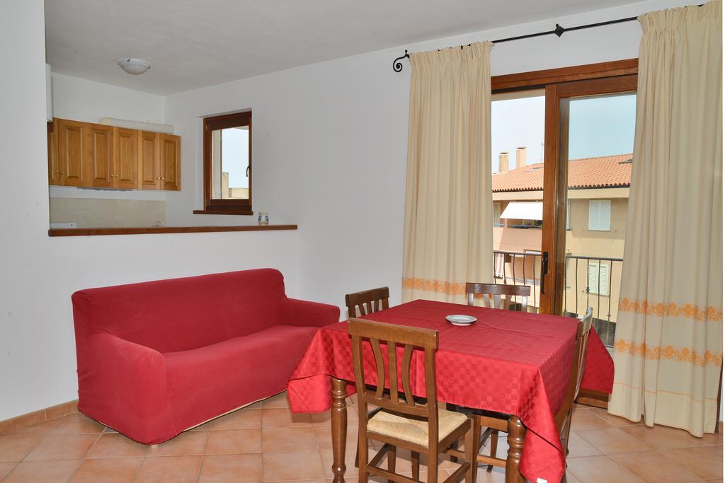 Appartamenti Galatea Palau Exterior foto